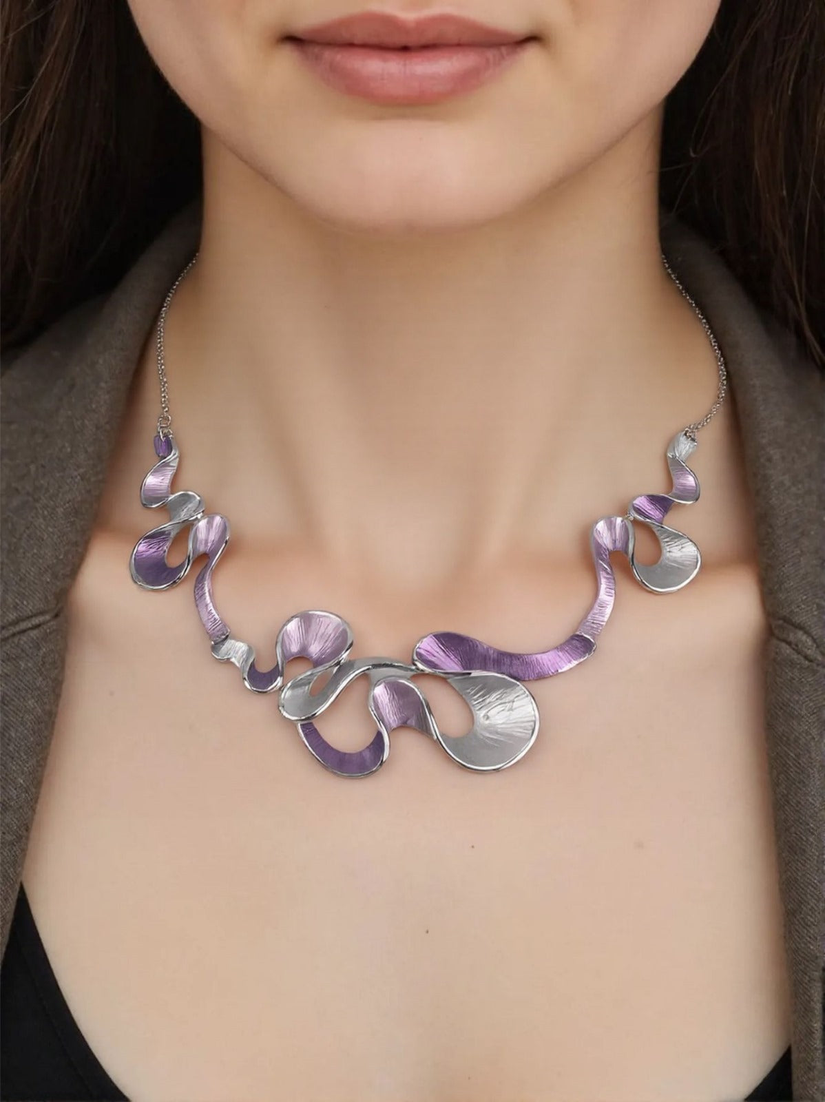 Collana Waves