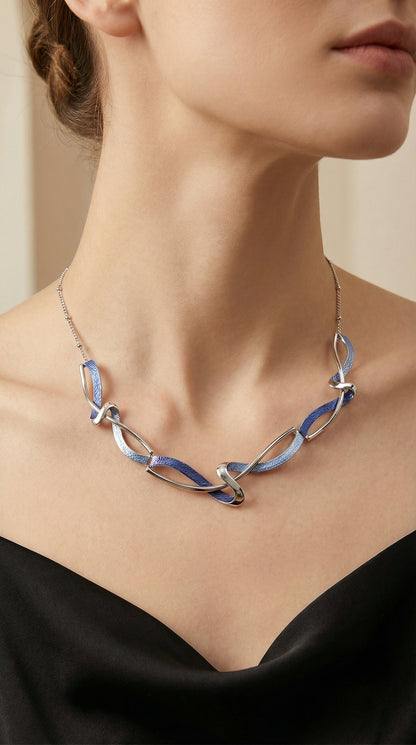 Collier Tide